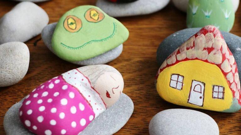 Amazing Stone Crafts That Will Boost Your Creativity